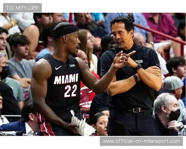 勇士三分失准全队崩盘